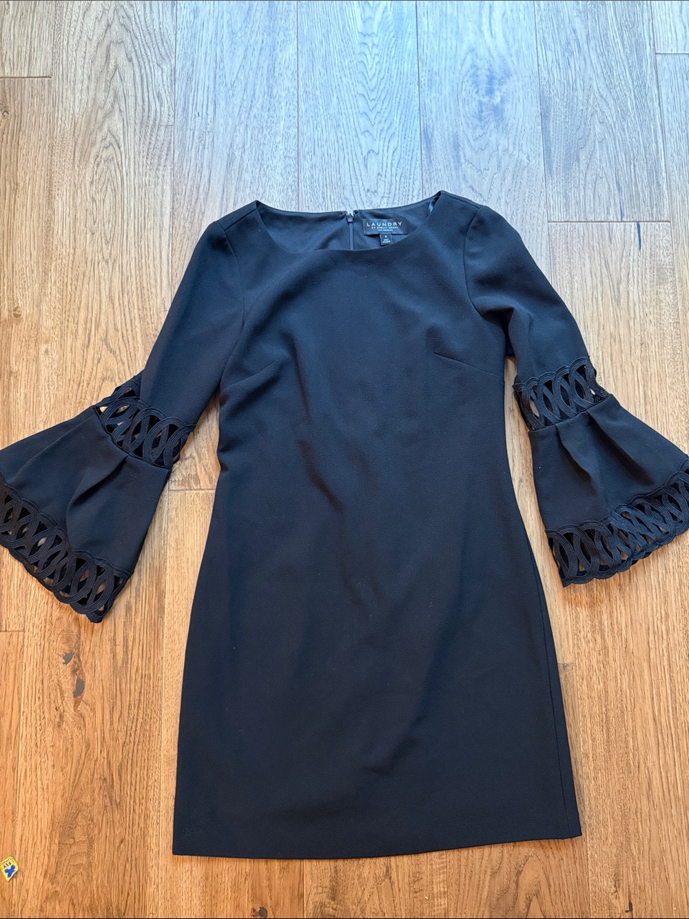 Laundry By Shelli Segal Black Long-Sleeve Sheath Dress with Cutout Bell Cuffs